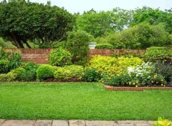 landscaping services Hillview